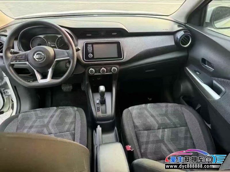 20年日产劲客轿车抵押车出售