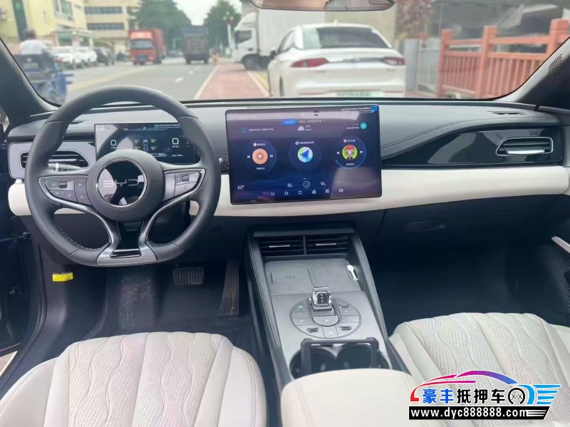 24年比亚迪海豹轿车抵押车出售