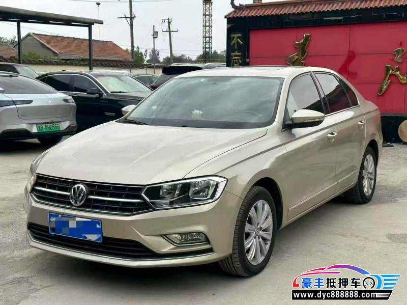 17年大众宝来轿车抵押车出售