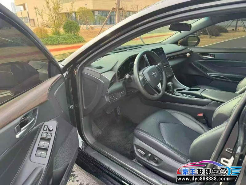 24年丰田亚洲龙轿车抵押车出售