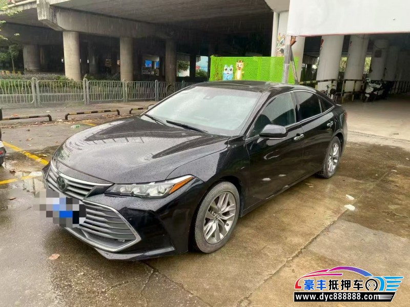 20年丰田亚洲龙轿车抵押车出售