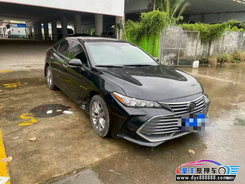 20年丰田亚洲龙轿车抵押车出售