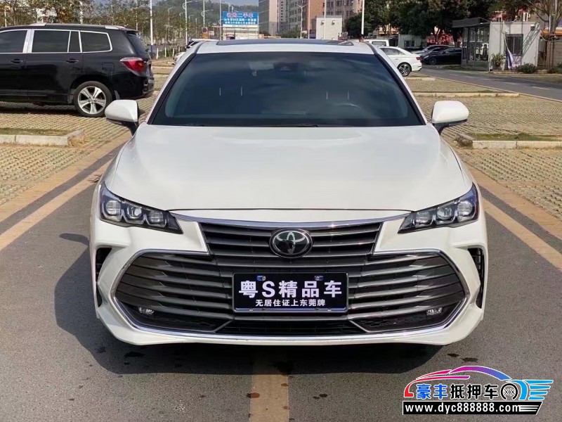 20年丰田亚洲龙轿车抵押车出售