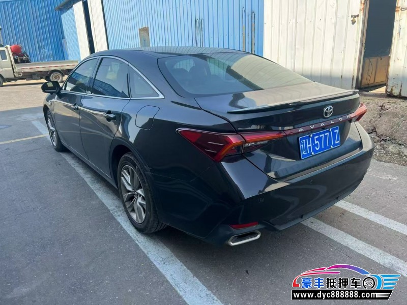 19年丰田亚洲龙轿车抵押车出售