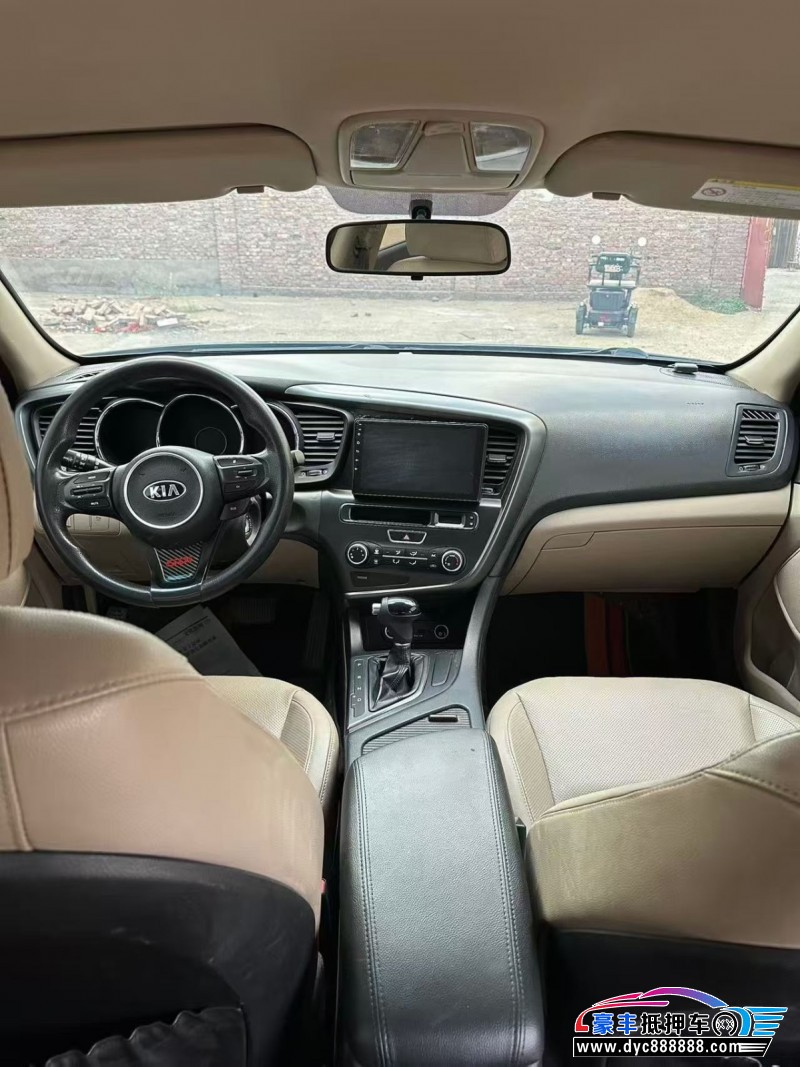 15年起亚K5轿车抵押车出售