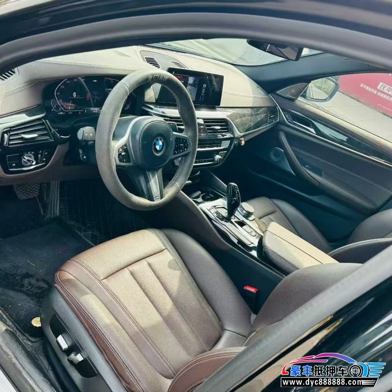 20年宝马5系轿车抵押车出售