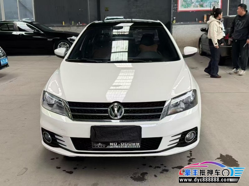 14年大众朗逸轿车抵押车出售