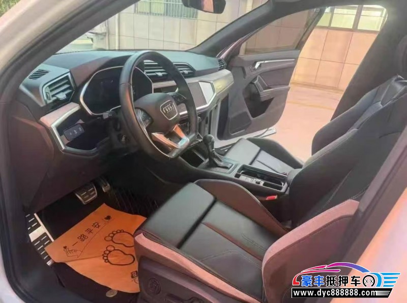 24年奥迪Q3轿车抵押车出售