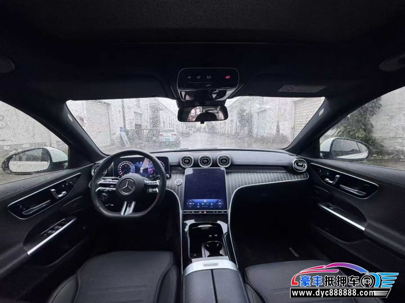 24年奔驰C轿车抵押车出售