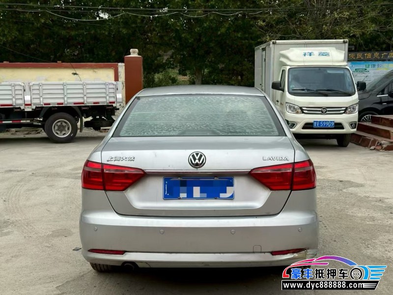 15年大众朗逸轿车抵押车出售