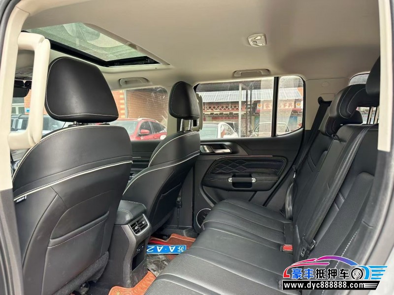 23年WEY坦克300轿车抵押车出售