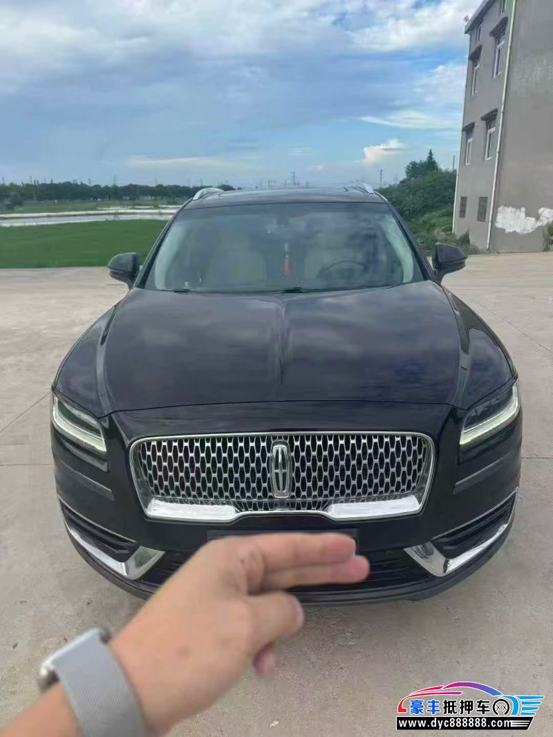 21年林肯航海家轿车抵押车出售
