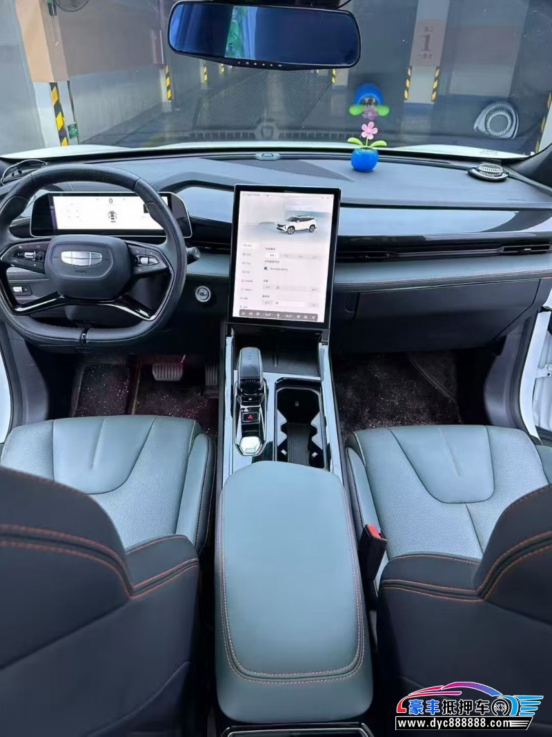 24年吉利博越轿车抵押车出售