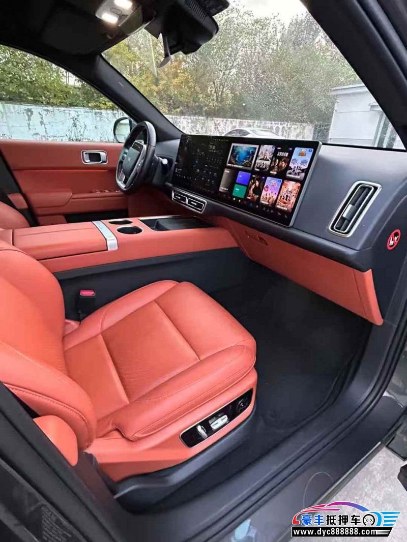 23年理想L7轿车抵押车出售