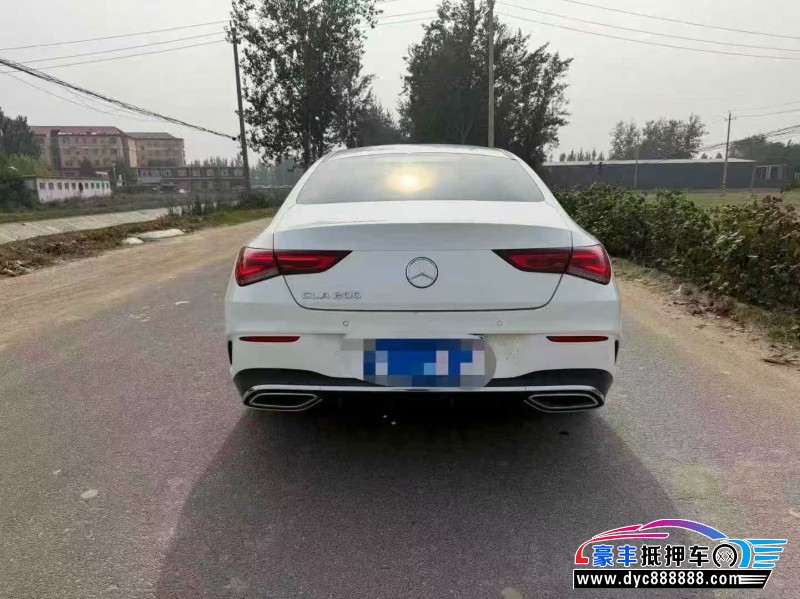 22年奔驰CLA轿车抵押车出售