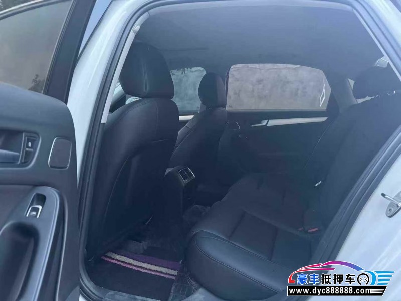 16年奥迪A4L轿车抵押车出售