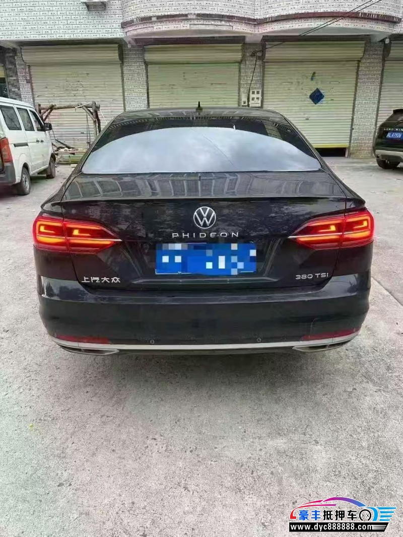 21年大众辉昂轿车抵押车出售