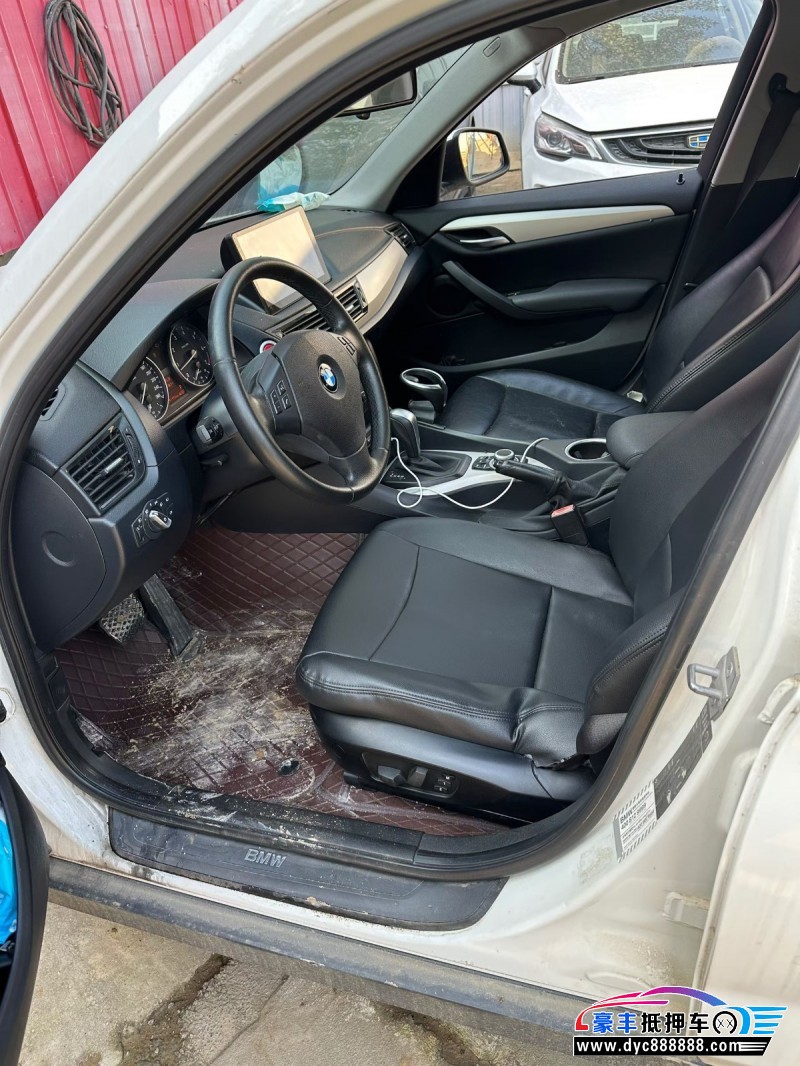 14年宝马X1轿车抵押车出售