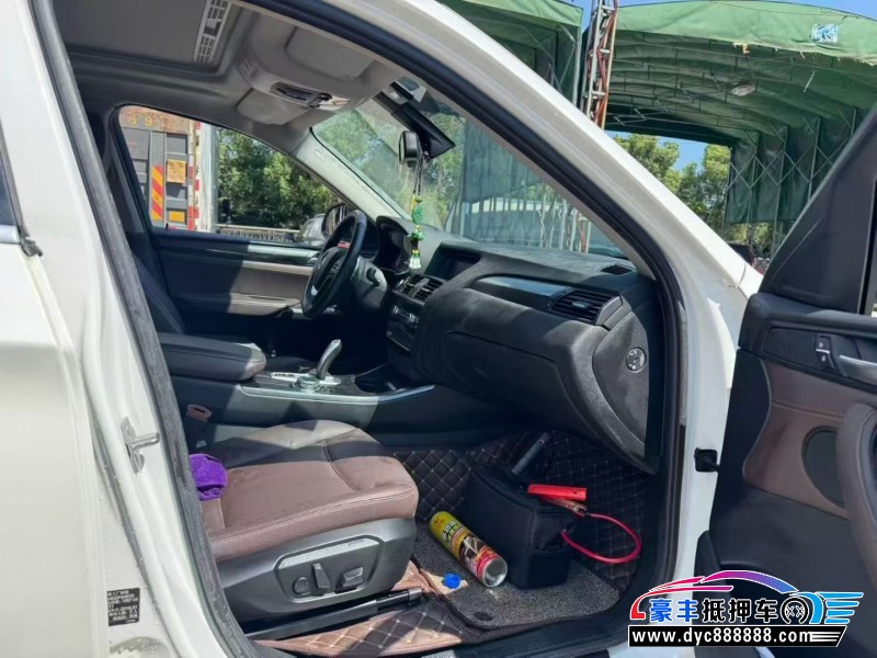 16年宝马X4SUV抵押车出售