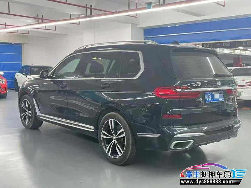 21年宝马X7轿车抵押车出售