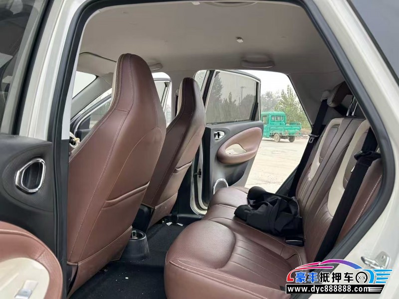 23年五菱缤果轿车抵押车出售