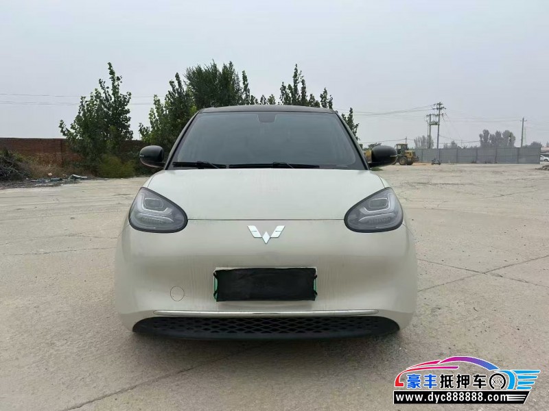 23年五菱缤果轿车抵押车出售