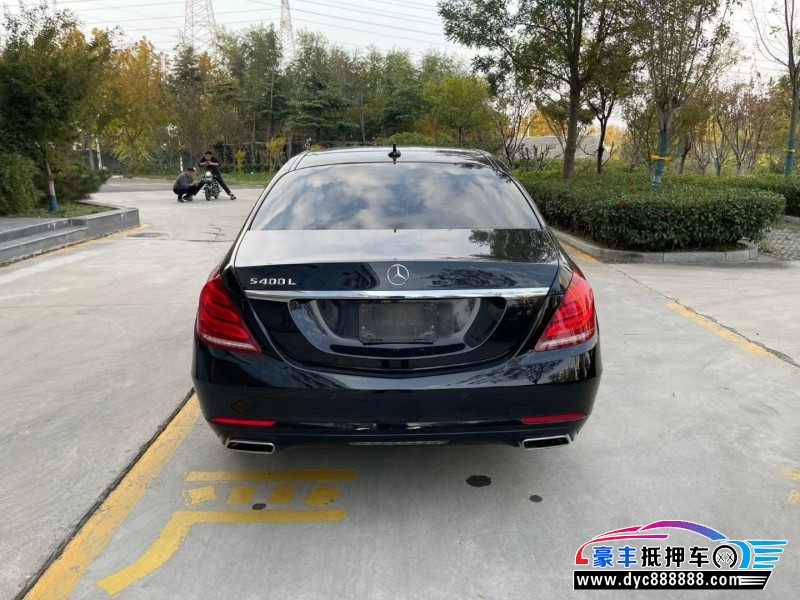 16年奔驰S轿车抵押车出售