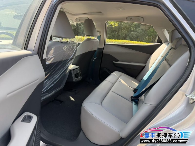 25年丰田BZ3轿车抵押车出售