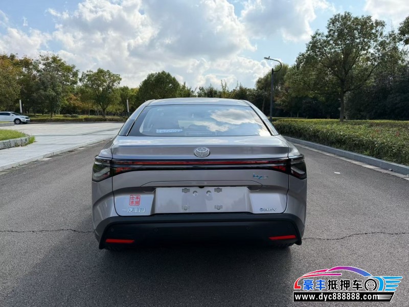 25年丰田BZ3轿车抵押车出售