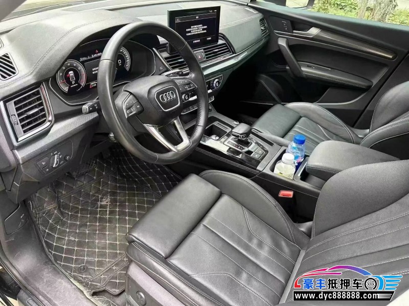 22年奥迪Q5轿车抵押车出售