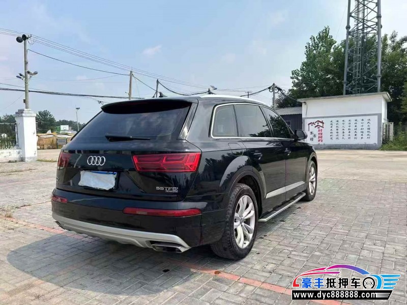 16年奥迪Q7轿车抵押车出售
