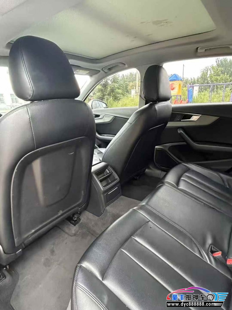 20年奥迪A4L轿车抵押车出售