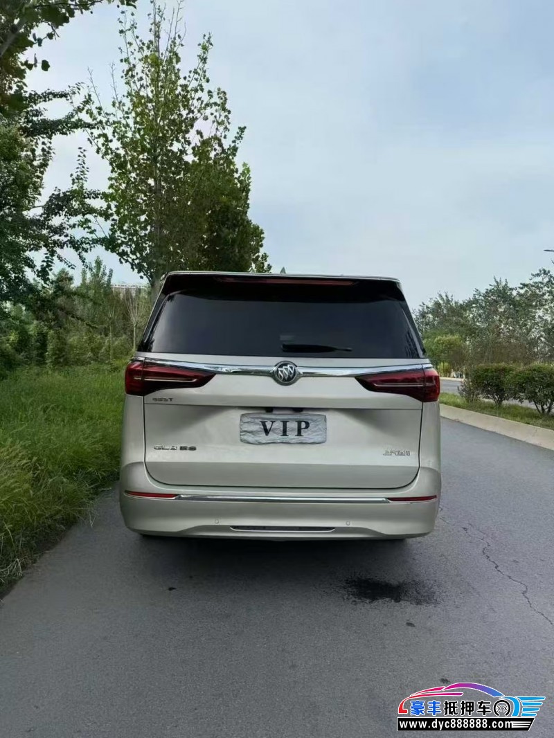 22年别克GL8轿车抵押车出售