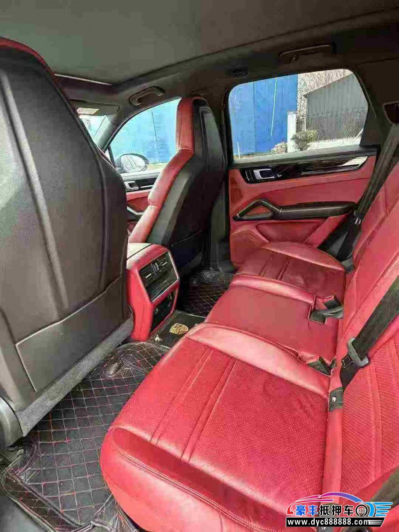 19年保时捷卡宴轿车抵押车出售