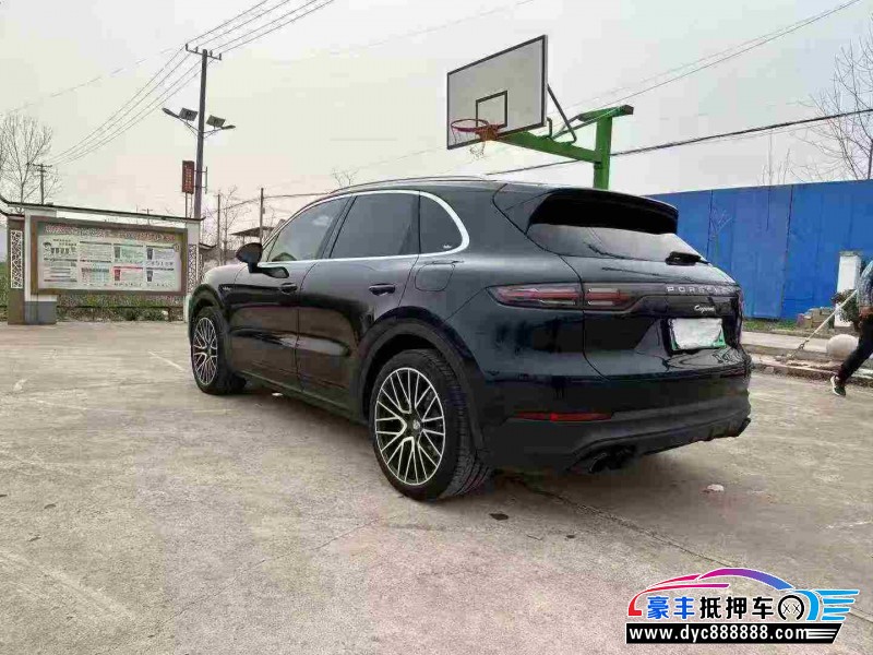 19年保时捷卡宴轿车抵押车出售