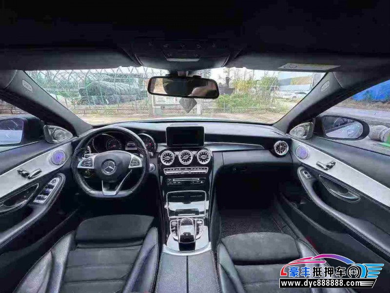 18年奔驰C轿车抵押车出售
