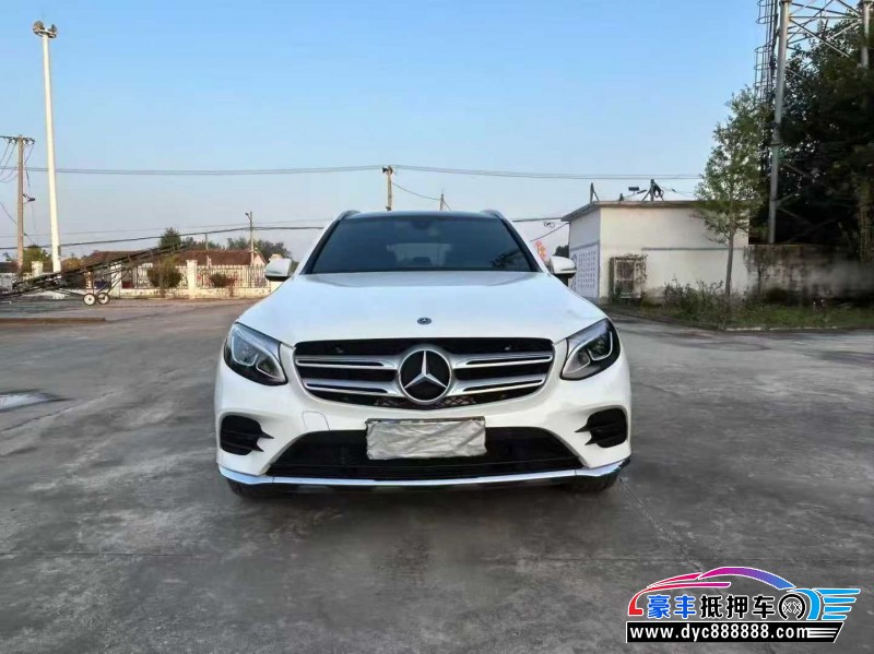 19年奔驰GLC轿车抵押车出售
