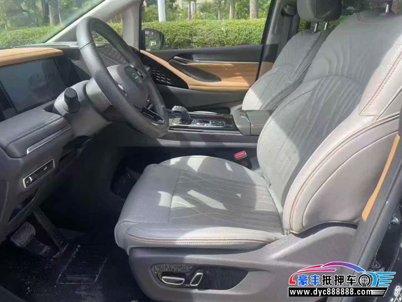 24年传祺M8轿车抵押车出售