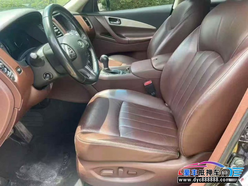 17年英菲尼迪QX50轿车抵押车出售