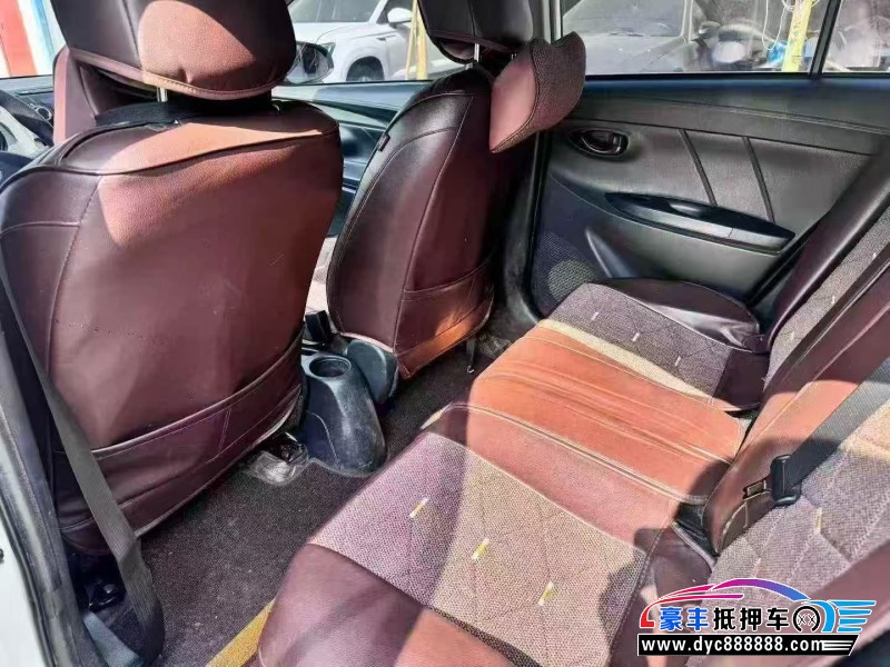 17年丰田威驰轿车抵押车出售