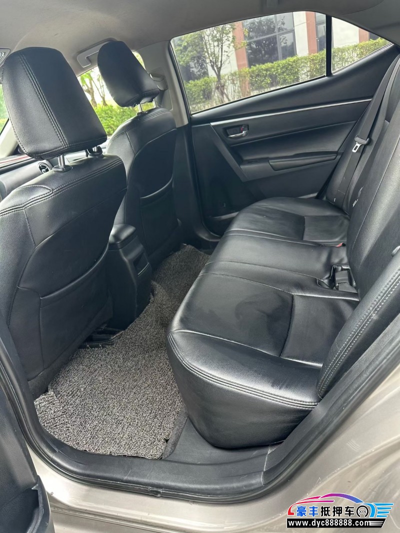 18年丰田卡罗拉轿车抵押车出售