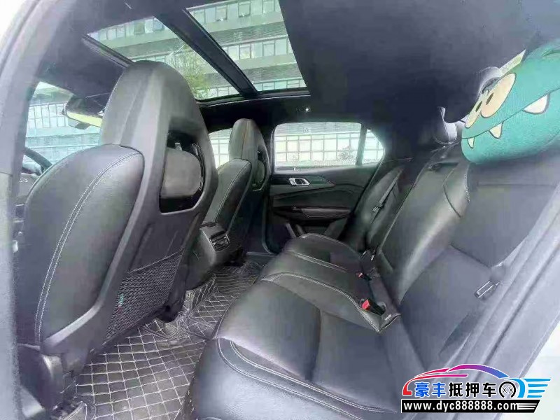 21年领克03轿车抵押车出售