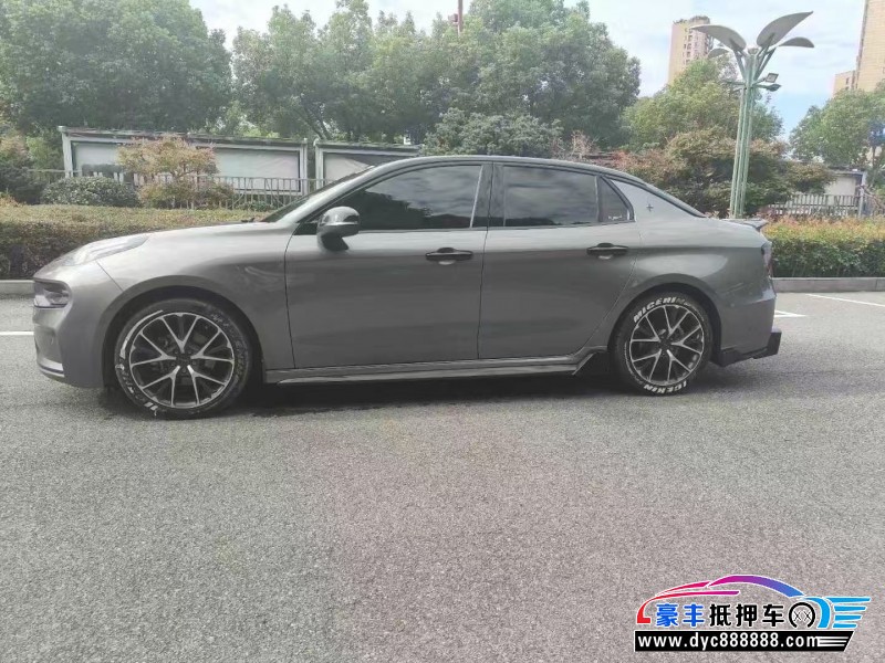 21年领克03轿车抵押车出售