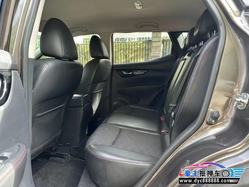 19年日产逍客轿车抵押车出售