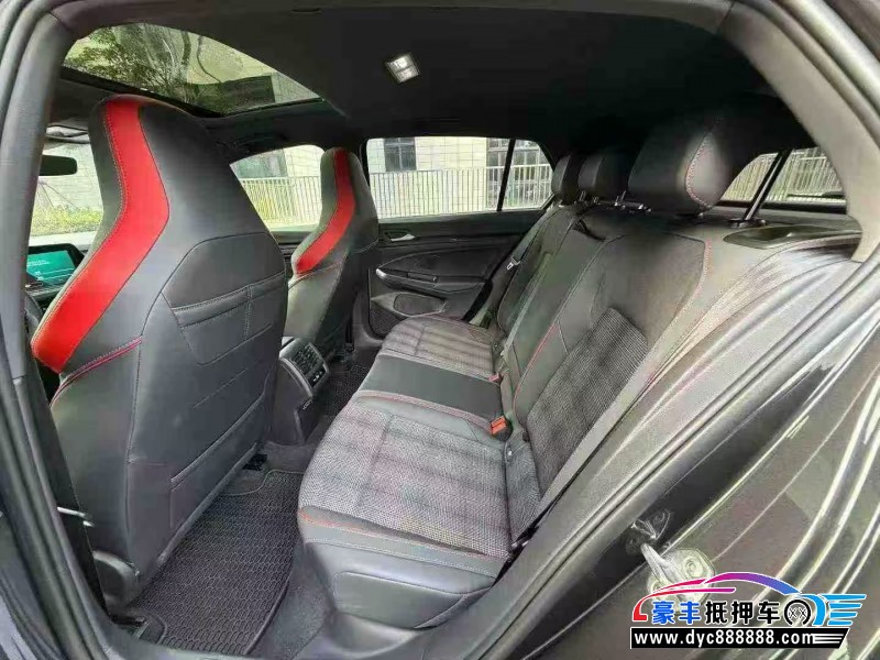 23年大众高尔夫轿车抵押车出售