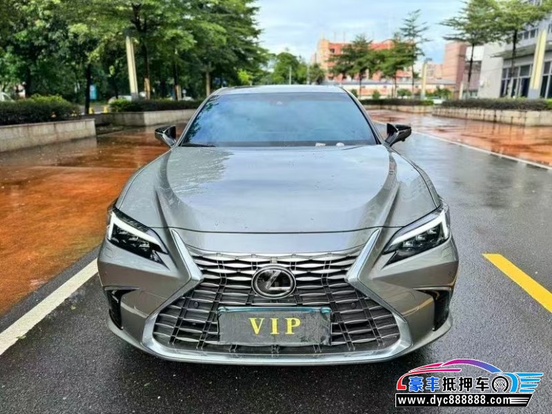 25年雷克萨斯ES轿车抵押车出售