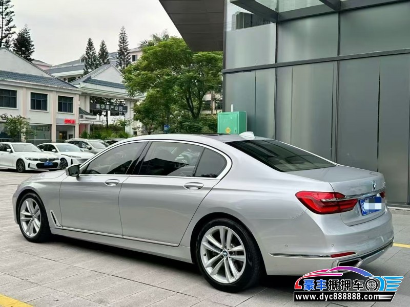 18年宝马7系轿车抵押车出售