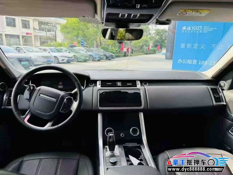 19年路虎揽胜运动轿车抵押车出售