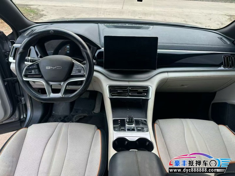 23年比亚迪宋轿车抵押车出售