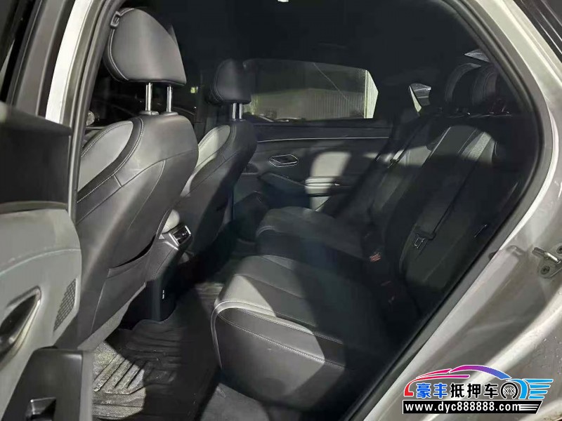 24年比亚迪秦轿车抵押车出售